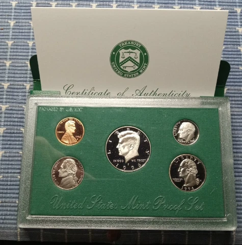1996 US Mint Proof Set OGP W/Coa Cover