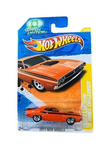 Hot Wheels 2011 neue Modelle grüne Laterne '71 Dodge Challenger 12/50 - Bild 1 von 1