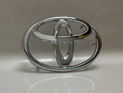 Toyota Steering Wheel Emblem Corolla Auris Hilux Camry 4Runner Highlander Tacoma - Image 1 of 4
