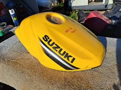NOS 2004 SUZUKI GS500 METAL MOTO COMBUSTIBLE TANQUE GASOLINA 1 Y9H 01DL0 Y9H Foto 1 de 4