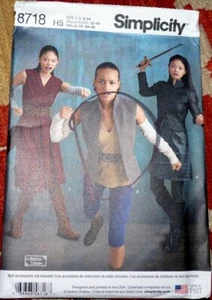 *NEW Adult Costume Sewing Pattern 14-22 UNCUT Cosplay - Picture 1 of 1