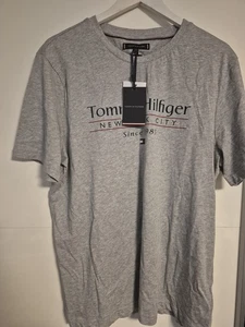 Tommy Hilfiger T-Shirt, Größe XL, Farbe Grau - Bild 1 von 2