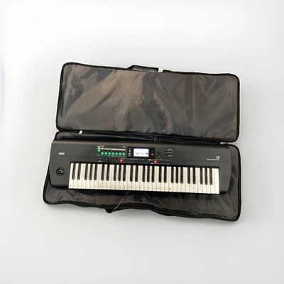 Korg i3 Arranger Keyboard 61-Key Music Workstation w/ bag Good Condition - Image 1 of 4