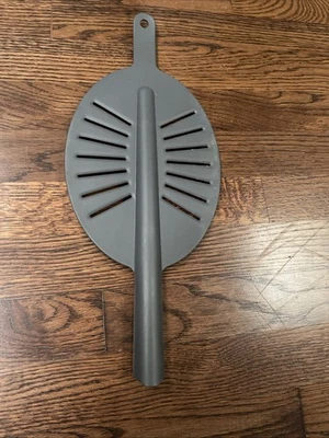 Colador de alimentos Pampered Chef #2406 gris nailon escurridor de olla plana 16" Foto 1 de 4