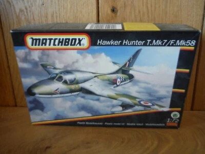 Matchbox 40117 Hawker Hunter T.Mk7/F.Mk58 1/72 model kit (B185) - Image 1 of 3
