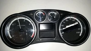 Instrumental Cluster  Peugeot 308 2012 - Bild 1 von 2