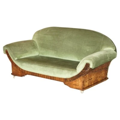 STYLISH ANTIQUE ART DECO CIR 1920 BURR WALNUT GREEN VELOUR SOFA PART OF A SUITE - Image 1 of 4
