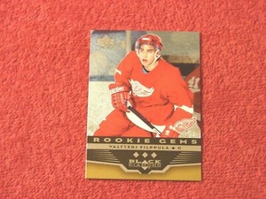 VALTTERI FILPPULA RED WINGS 2005-06 BLACK DIAMOND TRIPLE GOLD RC #237 (H-1544)