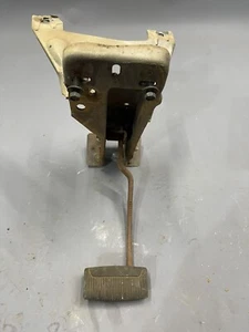 1963 1964 Ford Galaxie Automatic Brake Pedal Hanger Assembly Column Mounting OE - Picture 1 of 8