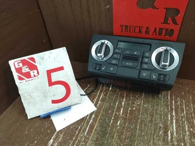 2006-2008 AUDI A3 AC HEAT CLIMATE TEMPERATURE CONTROL PANEL 8P0820043BN - Image 1 of 4