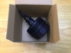 Mercedes Benz Sprinter OEM Oil Filter Housing Cap A6421800038 - Picture 1 of 7
