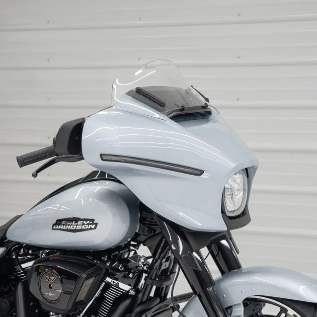 Parabrisas Klock Werks Flare 8" transparente Harley Davidson FLHX Street Glide 2024 Foto 1 de 1