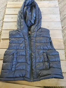 ZARA KIDS 9/10 black Vest 140 cm Pockets Hood Full Zipper - Picture 1 of 4