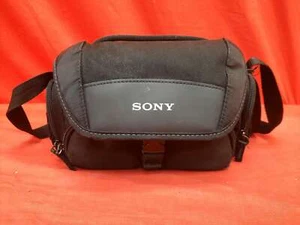 Sony LCSU21 Soft Carrying Case For Cyber-Shot And Alpha Nex Cameras Black 0024 - Picture 1 of 3