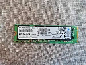 Samsung MZ-NTE1280 128GB M.2 SATA SSD PM851 Solid State Drive MZNTE128HMGR - Afbeelding 1 van 1