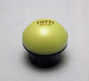 Bath & Body Works Tutti Dolci Sweet Lemon Buttercup Lip Bon Bon Balm Lip Gloss - Picture 1 of 3