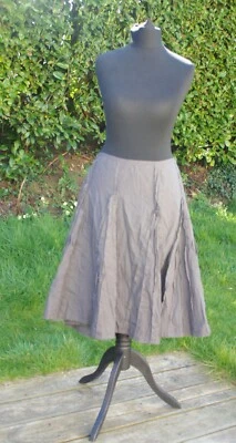 Fahri Women's Khaki Grey Pleated Flair Mid Length Skirt Size 12, EUR 38, US 8 - Image 1 of 4