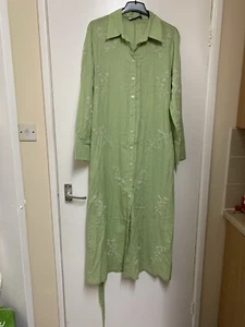 ZARA GREEN MIDI FLORAL EMBROIDERY BEADED DRESS SIZE L 2731/242 BNWT - Picture 1 of 17