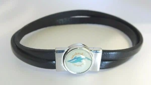 NFL Miami Dolphins PULSERA DE CUERO NEGRO CIERRE MAGNÉTICO 7 PULGADAS - Imagen 1 de 1