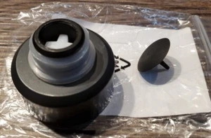 Hoover Solution Tappo serbatoio e sfiato - PowerDash, SmartWash, FloorMate Jet #440012803 - Foto 1 di 5
