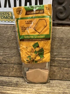 Vintage Boy Scouts of America Neck Chief Slide  SEALED BSA LEATHER CRAFT KIT - Picture 1 of 5
