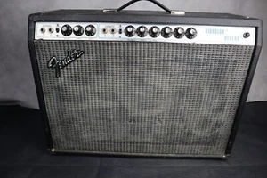 Fender Vibrolux 1977 modelo Reverb Export con selector de voltaje 35 vatios 2x10 Deluxe - Imagen 1 de 16
