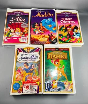 Walt Disney's Masterpiece VHS Tapes Snow White Bambi Aladdin Alice in Wonderland - Image 1 of 3