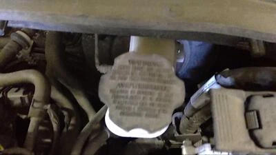 Cilindro maestro de freno usado se adapta a: Hyundai Elantra 2017 sedán grado A Foto 1 de 4