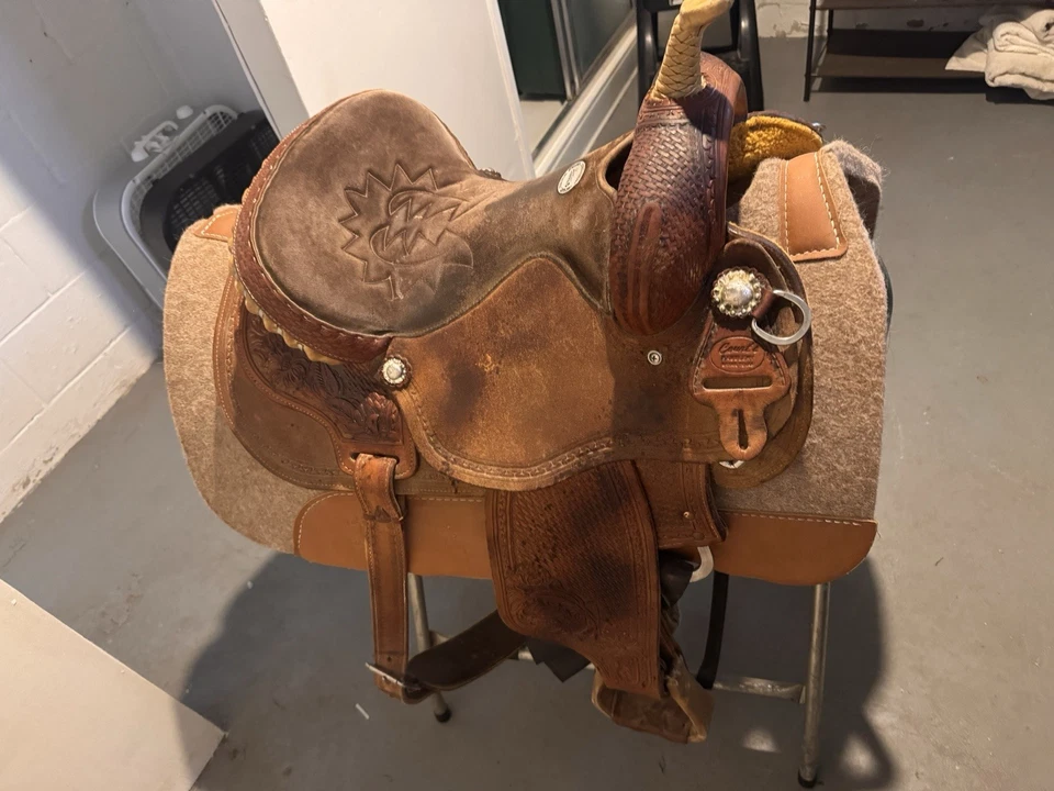 Selim Court’s Sharon Camarillo 15 barris faroeste - Imagem 1 de 4