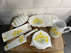 Breakfast Set Beautiful Country Garden. Hand Painted In Wales - Bild 1 von 8