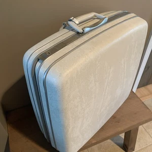 Vintage Samsonite Silhouette Off White Cream Suitcase Travel Hard Luggage 20” - Picture 1 of 17