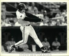 1991 Press Photo Derek Bell, Syracuse Chiefs Baseball Player Hitting Home Run