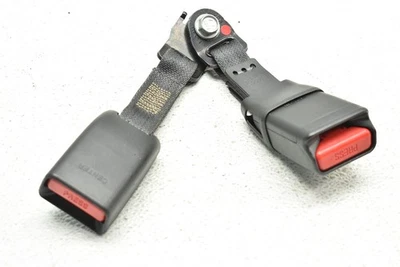 Оригинальные задние центральные средние пряжки ремня безопасности для Subaru WRX STI 2015–2018 годов выпуска 15–18 - Изображение 1 из 4