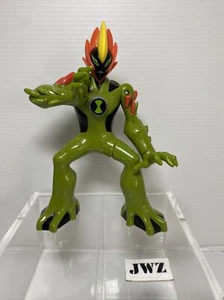 2008 BANDAI - Ben 10 Alien Force Swampfire 7” Figure - 🔥 - Picture 1 of 9