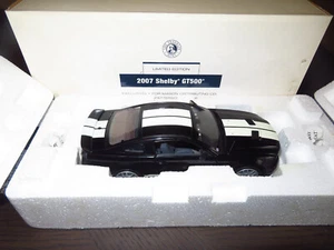 Franklin Mint Limited Edition 2007 Ford Shelby GT500 Mustang 1/24 - Picture 1 of 5