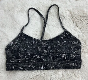 Lululemon Flow Y BH Nulu Light Support Equalized Multi Gr. 8 - Bild 1 von 5