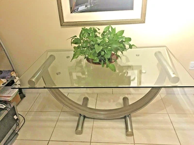 ROMEO REGA HOLLYWOOD REGENCY CROMO LATÓN Y VIDRIO MESA AUXILIAR 2 EN TOTAL Foto 1 de 4