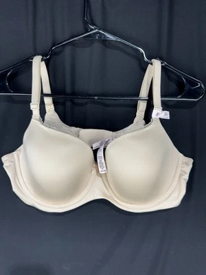 Victoria’s Secret Pink  T-shirt Lightly Lined Wear Everywhere Bra 38 C - Image 1 of 4