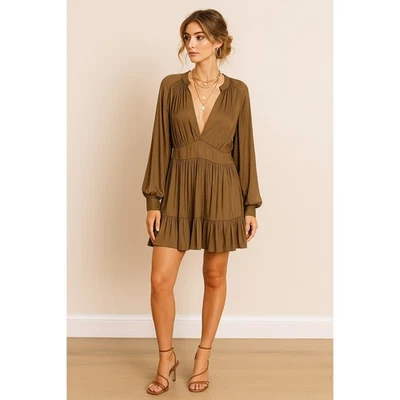 Mini Vestido BANANA REPUBLIC Balza Volantes Oliva Cuello en V Manga Larga Talla Grande Foto 1 de 4