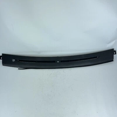 Subaru Outback 2015 2016-2019 rejilla de ventilación de aire descongelador panel de capucha 66115AL00B  Foto 1 de 4