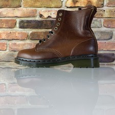 doc martens harvest boot