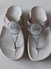 Fitflops Size 6 White See Description
