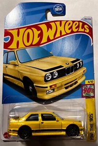 BMW M3 4/10 2024 HOT WHEELS AMARILLO '92 AÑOS 90 195/250 - Imagen 1 de 2