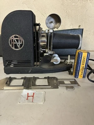 projecteur vintage - Photo 1/4