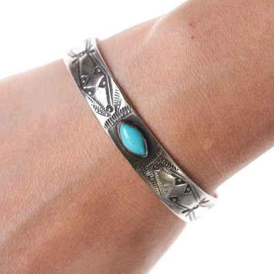 6.5" 30's Navajo stamped silver and turquoise cuff bracelet - Image 1 of 4