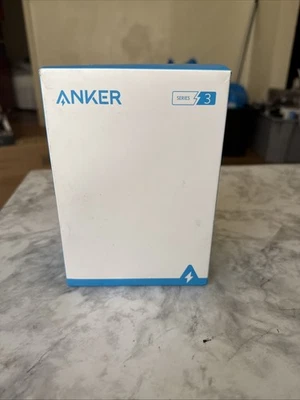 Anker Power Wave Pad Wireless Phone Charger Black Model A2503 - Image 1 of 2
