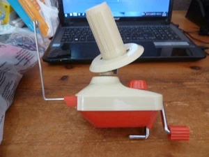 Wool winder - Picture 1 of 4