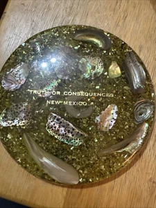 Vintage Abalone Muschel Plexiglas Untersetzer mit Fuß rund 5,5" MCM Retro New Mexico - Bild 1 von 11