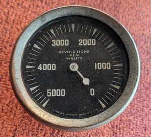 Antique STEWART WARNER 5000 RPM 5K BIG BLOCK TACHOMETER FORD FLATHEAD HOT ROD - Picture 1 of 3
