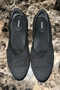 VIVAIA ALMENDRA-TOE LAZO PLANOS COLOR NEGRO TALLA 11 EE. UU. SIN CAJA - Imagen 1 de 8